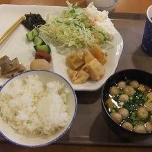 朝食（ごはん派vr.）