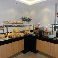 朝食も豊かに有ります