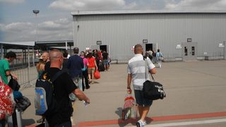 格安系の搭乗口