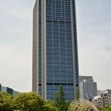 目印になる神戸市役所！