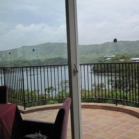 海を眺めることができます。