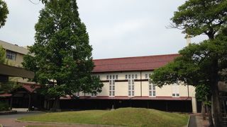 近江兄弟社学園にある建物です!!