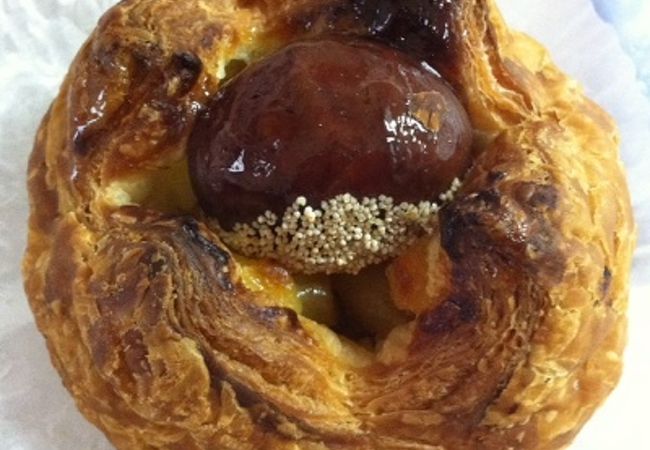 素朴なパン屋さん