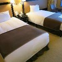 きれいで清潔な部屋