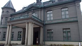 1909年に建てられた洋館です