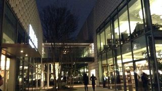 書斎みたいな本屋