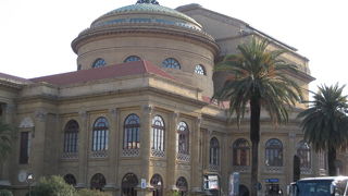 イタリア一の劇場