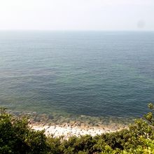 羽豆神社参道からの伊勢湾の眺望。海は広いな大きいな♪
