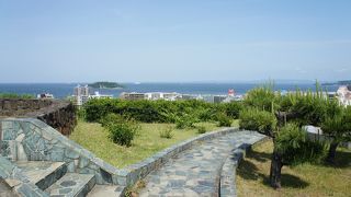 旧日本軍の演習砲台跡を利用して造られた公園