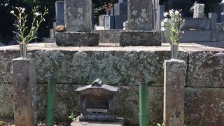  静かで美しいお墓