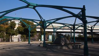 パリからやってきた鉄の骨組み