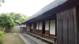 ３棟見学可能で入場料は210円