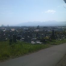 墓所は高台にありますので、付近の景観もなかなか良かったです