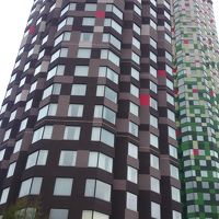 ドーンとタワーです