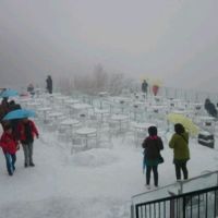 ５月なのに雲海テラスは雪でした