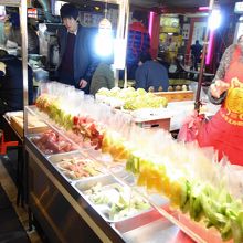 カットフルーツ。