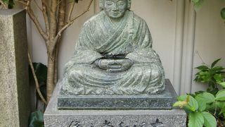 ひっそりと今も、守られています