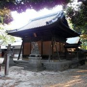 ウォーターパレスKC（温水プール）の近くにある知立市内の普通の神社