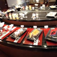 ラウンジのケーキ