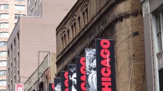 古いですが、とても趣のある劇場。