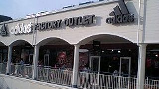 靴から服まで揃います！