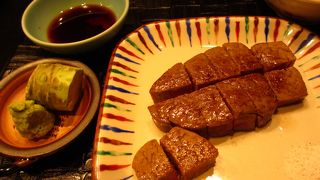 近江牛をリーズナブルに提供される鉄板焼きのお店