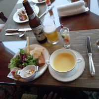 カクテルタイムはビールを・・・