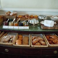 朝食のパンもたくさんです。