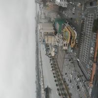 生憎の雨です　シティビューの部屋から