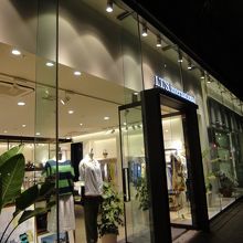 すっきりしたお店