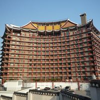 壮観な建物に圧倒されてしまう