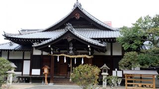 道後温泉を開いた神様