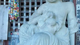 子育て観音の姿が美しいです
