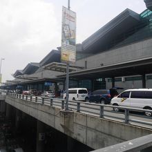 ターミナル３　出発階