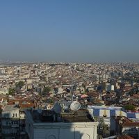 人口1400万都市を実感する町並みの景色も予想以上の壮観さ。