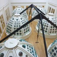 ティラウンジの天井装飾を上の階から覗ける、不思議な空間