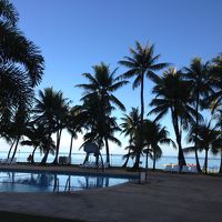 ホテルの目の前にビーチ