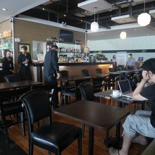 ANAがラウンジ代わりに使用しているカフェ