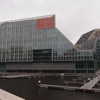 アムステルダムらしい外観！