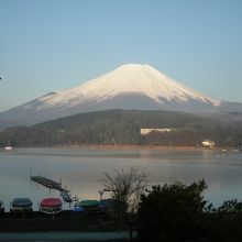 部屋からの富士山