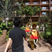 チップ＆デールと退場していく旦那(笑)