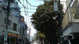 外苑西通り付近のオシャレな通り