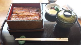 11時30で満席の高級うなぎ屋