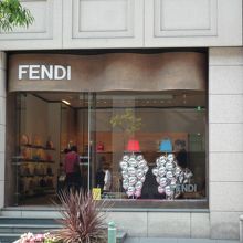 旧居留地にあるFENDI』by すぶた｜FENDI (神戸大丸店)のクチコミ