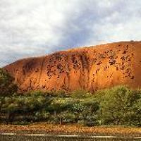 エアーズロックはよく見える