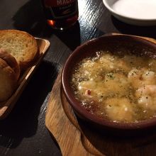 エビのアヒージョ＆バケット