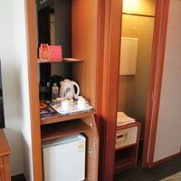 お茶セットは、玄米茶と紅茶。砂糖、クリーム類はなし。