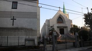 ユーミンが挙式