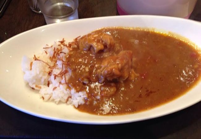 一品勝負のチキンカレー