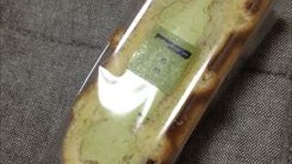 ワッフルの味として、おすすめなのが、この抹茶味ですね、アメリカンコーヒととても相性が良くて、いくつも食べる事のできるそんな一品です。